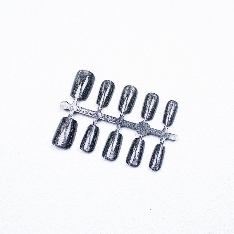 Shiny Cat Eye Fake Nails