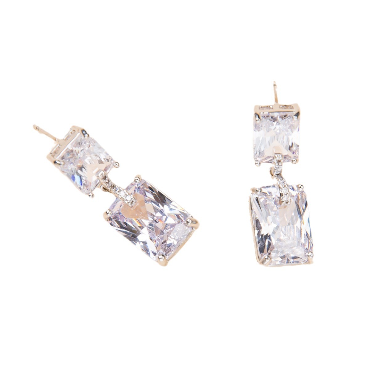 🌸2024 Spring Hot Sale✨French Style Minimalist Diamond Earrings