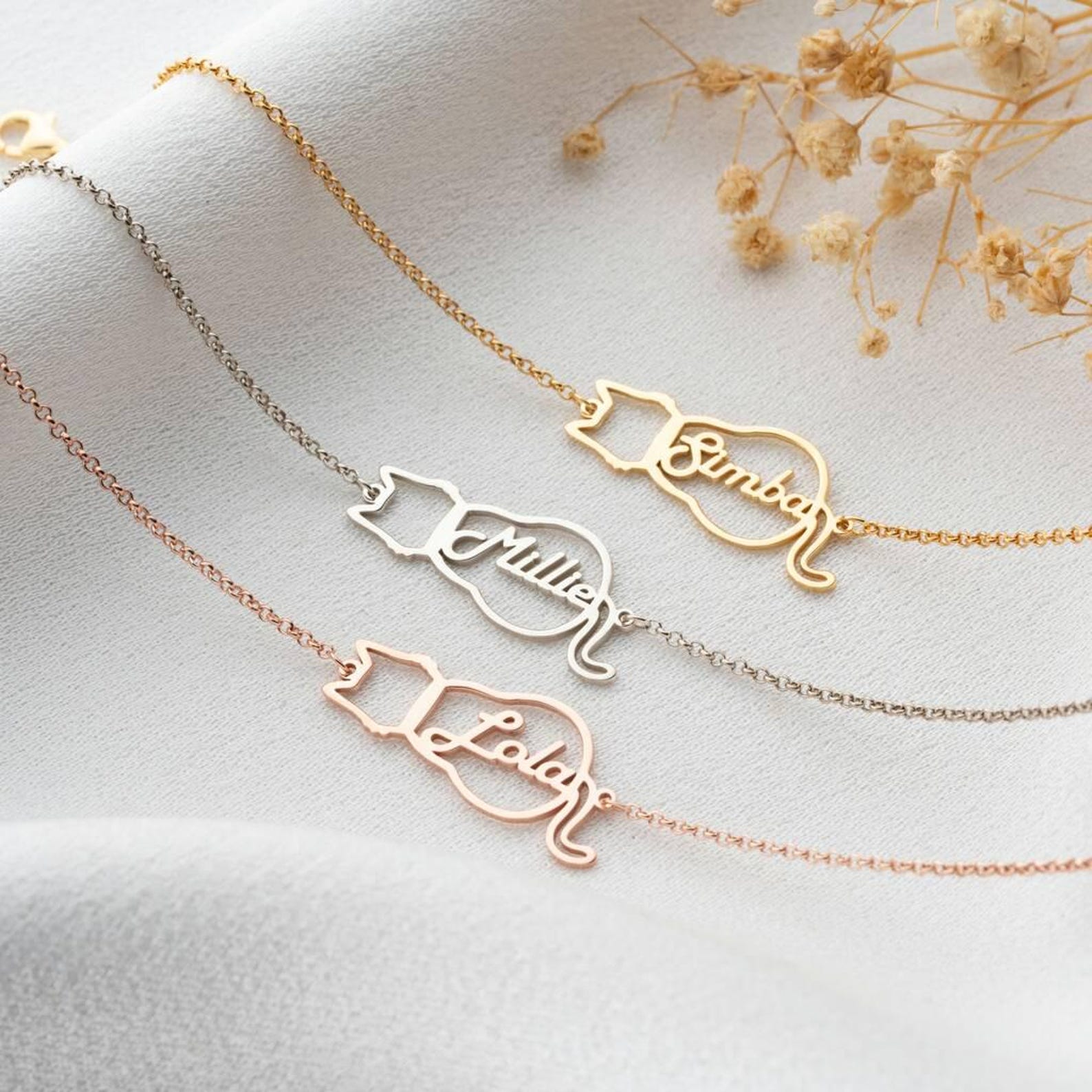 🐾 Personalised Cat Name Bracelet