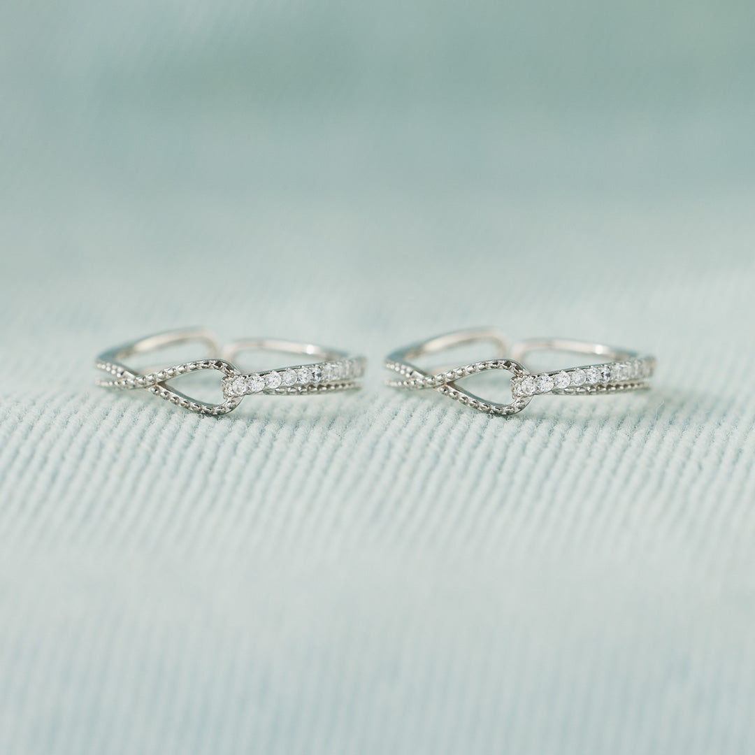 🎄Christmas Pre-sale🎁Mother Daughter Mobius Bond Knot Double Band Ring