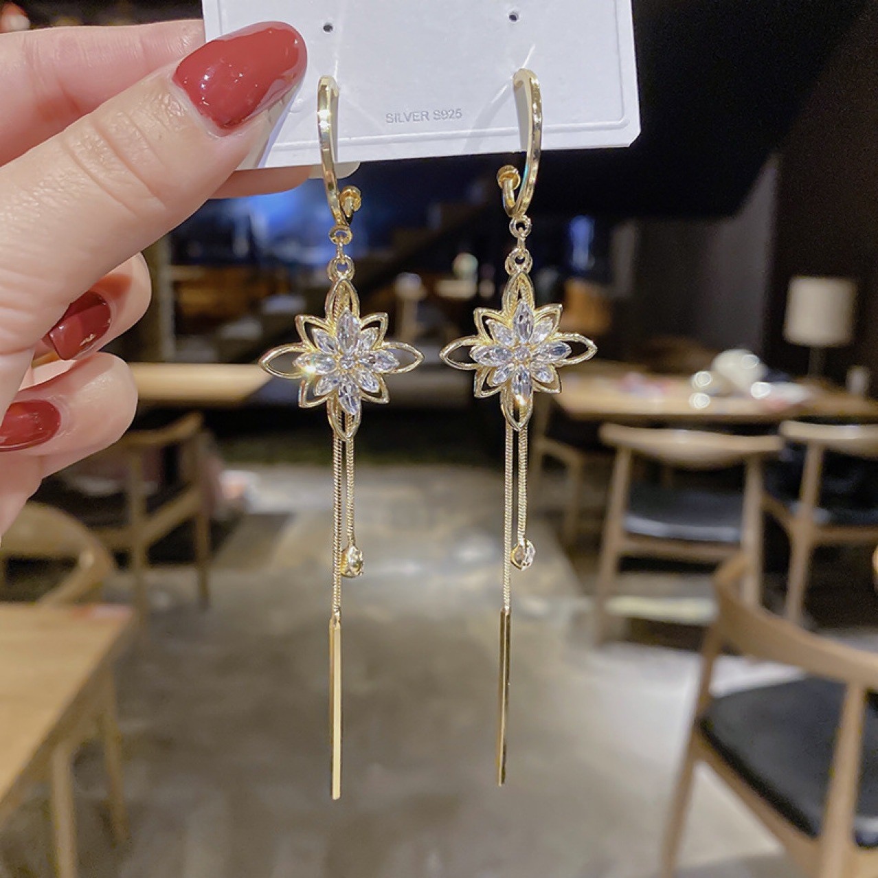 🎄CHRISTMAS HOT SALE✨Shiny Lotus Tassel Earrings