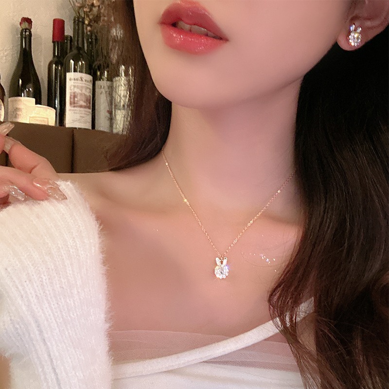 🎉New Year Hot Sale✨Rabbit Shape Rotating Zircon Earrings