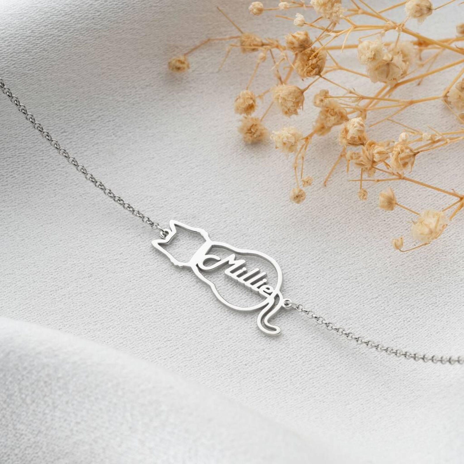 🐾 Personalised Cat Name Bracelet