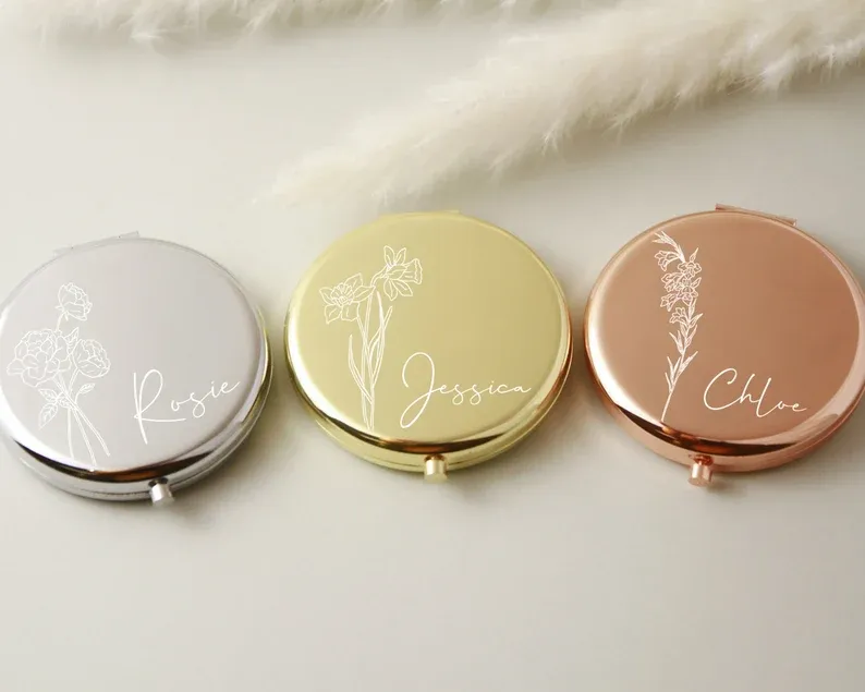 Personalized Compact Mirror
