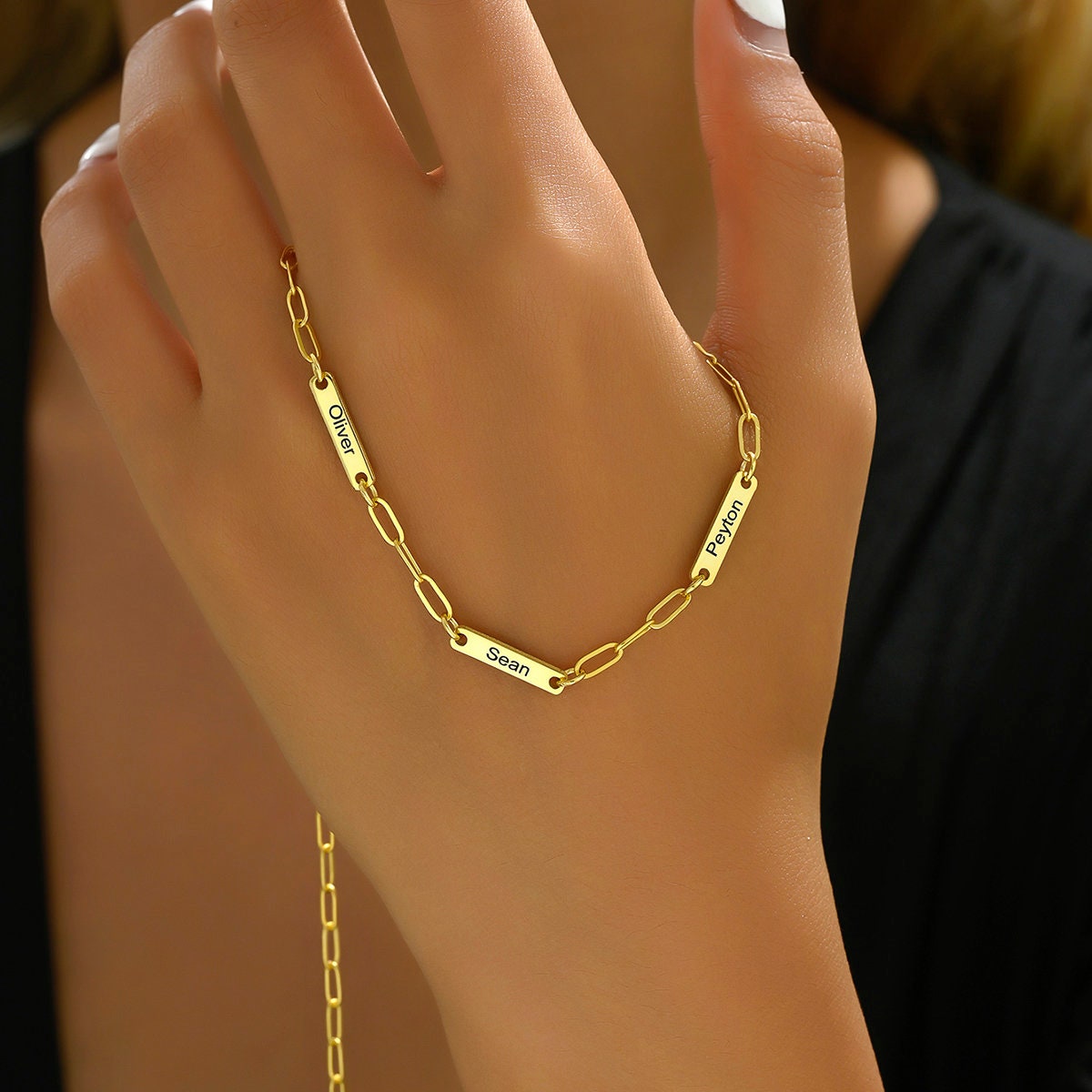 Minimalist Paperclip Personalized Name Necklace