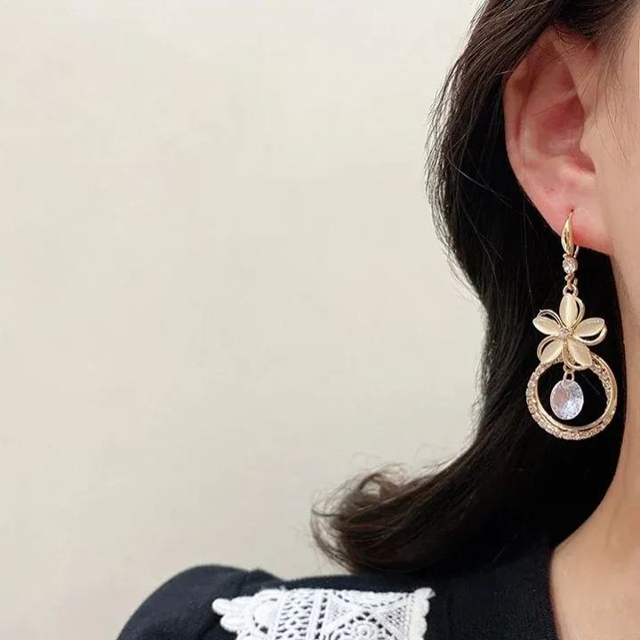 🎄Christmas Hot Sale✨Crystal Zircon Flower Pendant Earrings