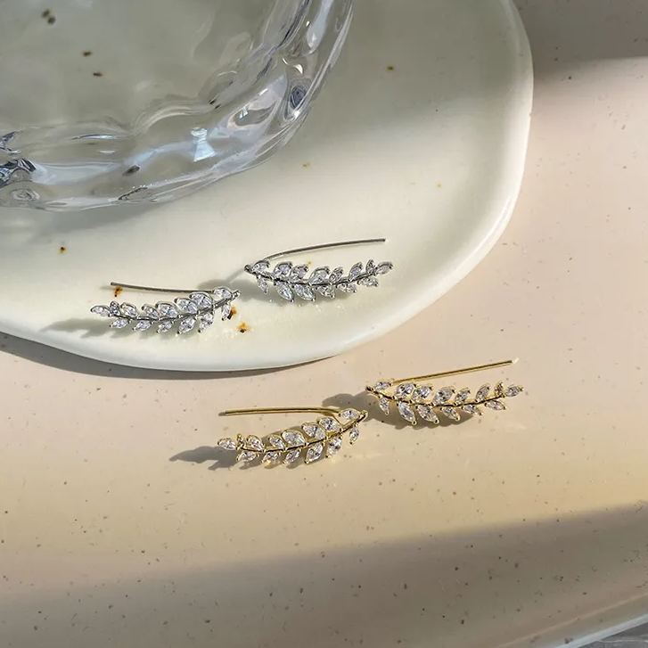 🎄Christmas Hot Sale✨Leaf Zircon Earrings