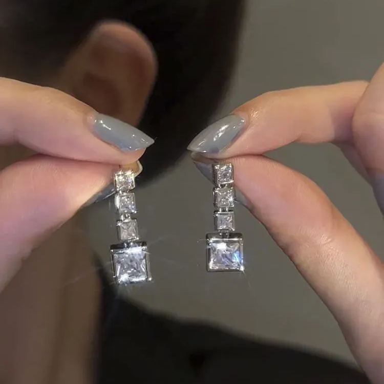🎉New Year Hot Sale✨Fashion Square Zircon Earrings