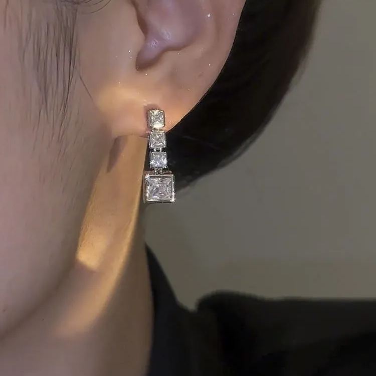 🎉New Year Hot Sale✨Fashion Square Zircon Earrings