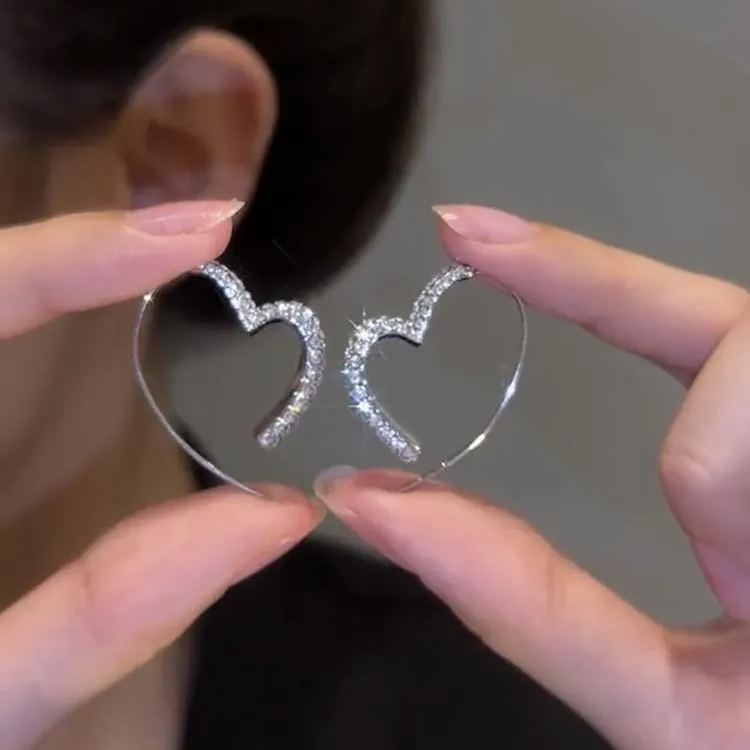 🎉New Year Hot Sale✨French Style Heart Shaped Zircon Earrings