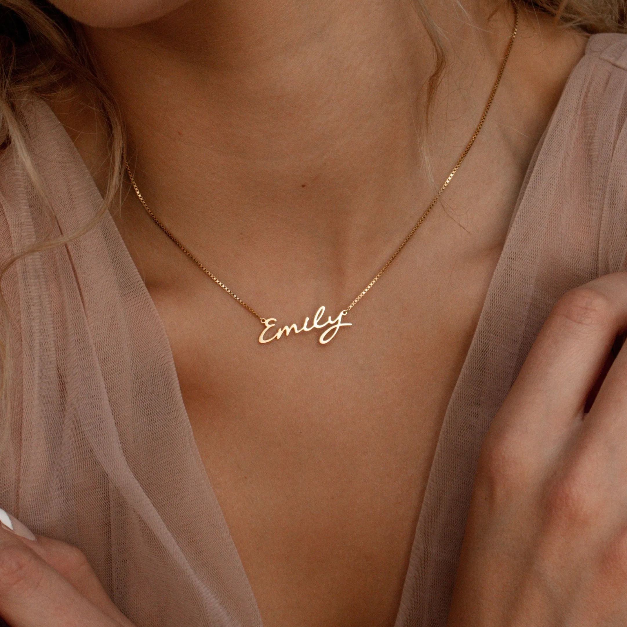 Minimalist Custom Name Necklace