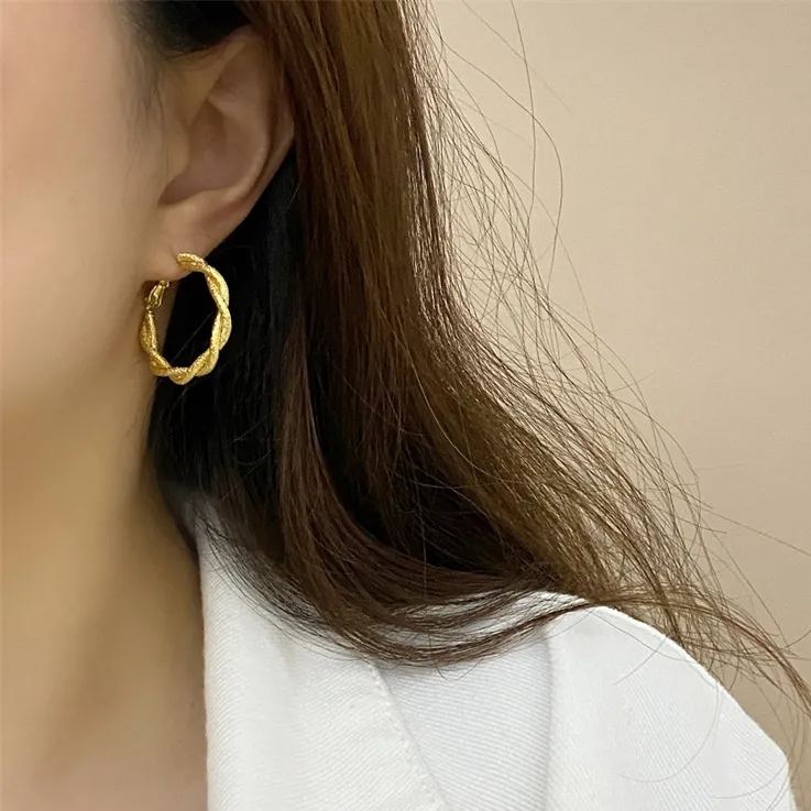 🌊Summer Hot Sale✨Minimalist Style Hoop Earrings