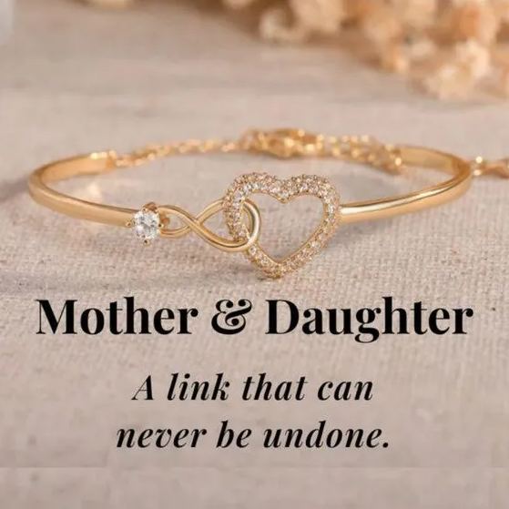 Mother and Daughter A Link That Can Never Be Undone Bracelet