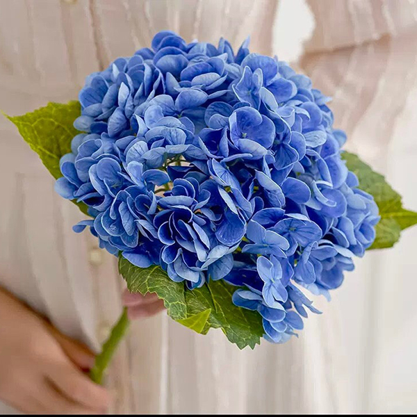 💐Mother's Day Promotion-Realistic UV Resistant Lifelike Artificial Hydrangea Flowers🔥