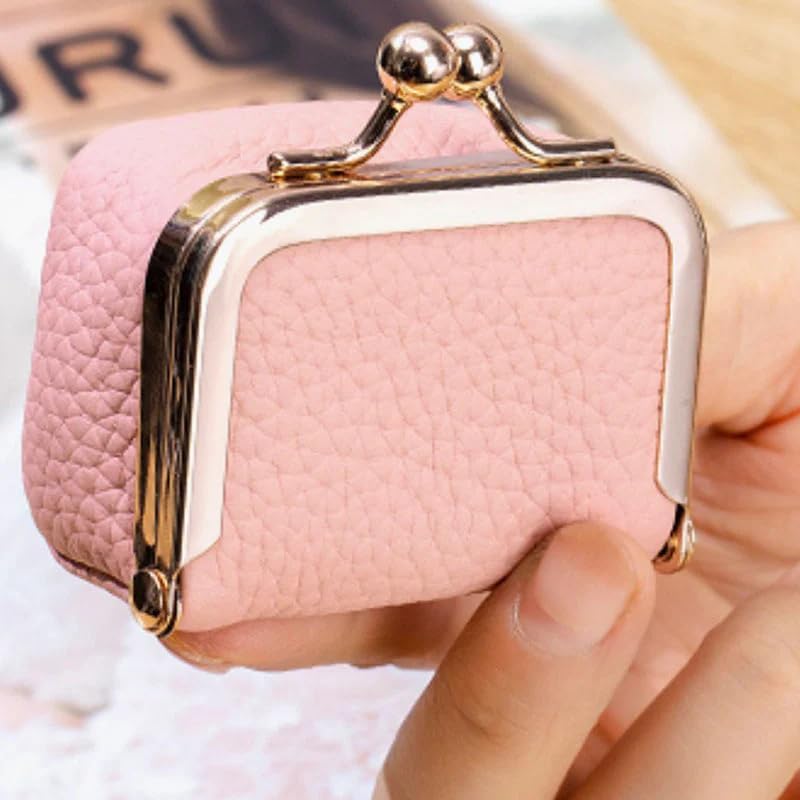 Mini leather jewelry box