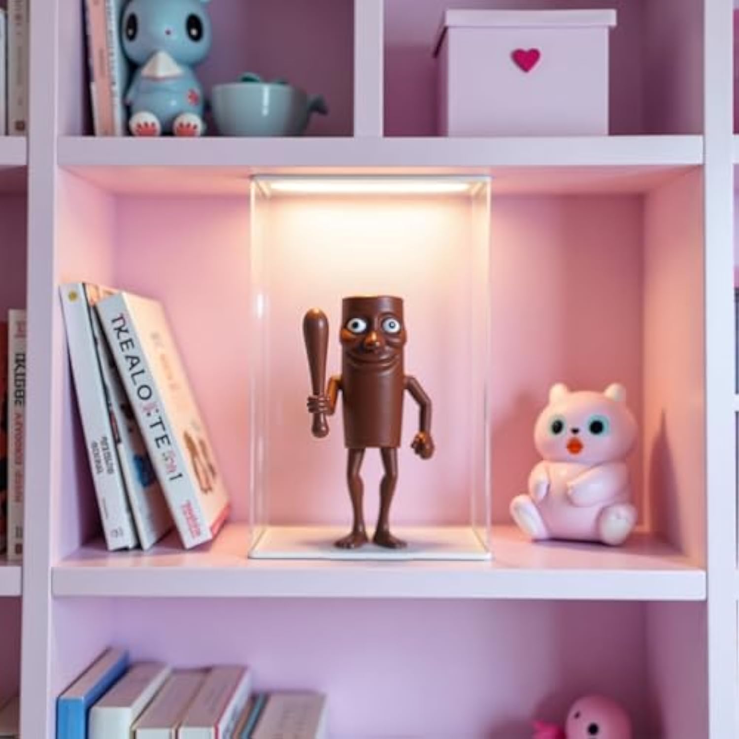 Set of 8 fun figurines