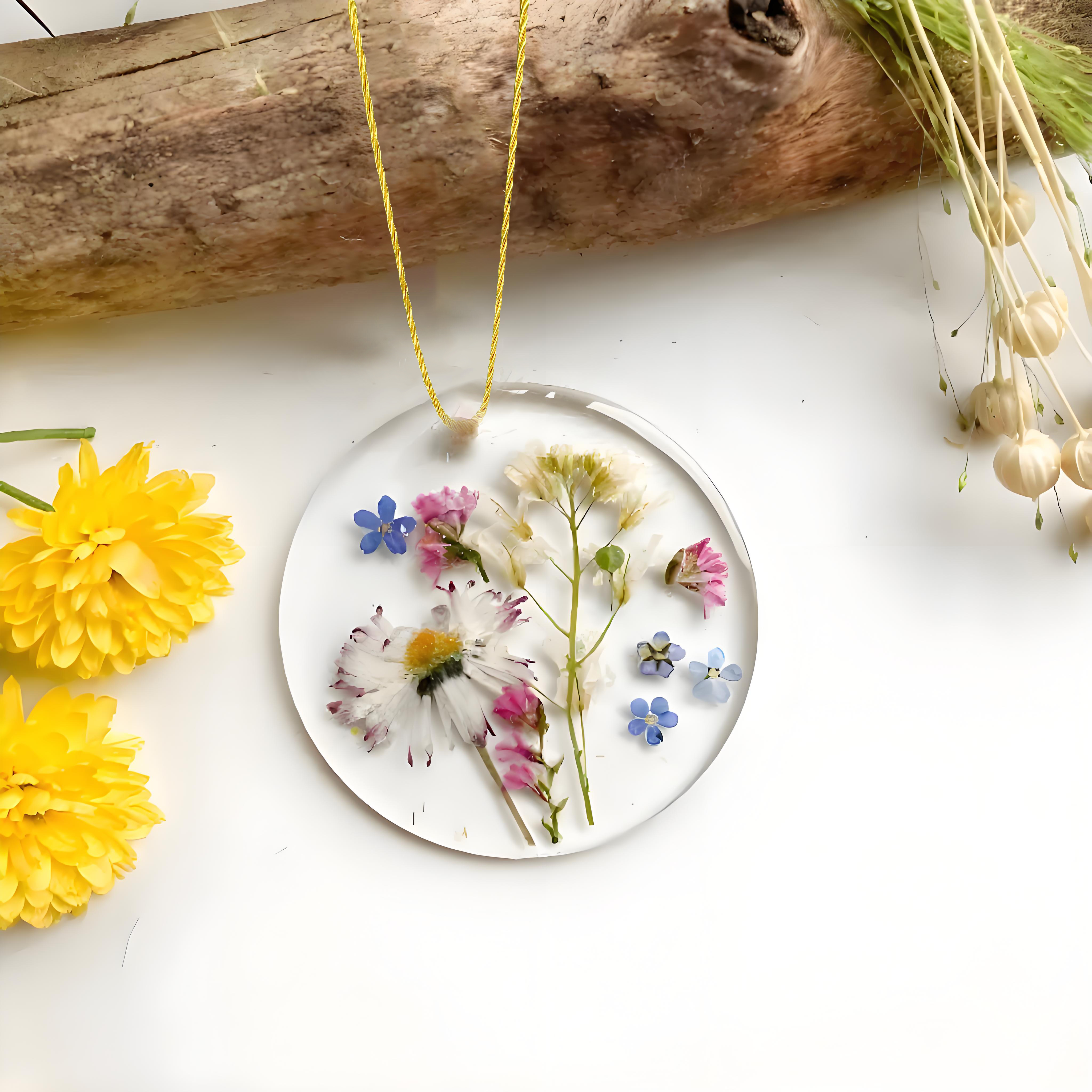 🌸Pressed Flowers Spring Ornament🌸