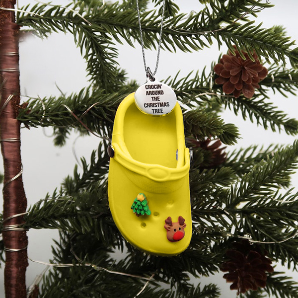 Crocin Around the Christmas Tree Ornament