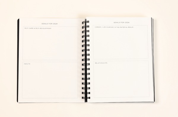 📚2025 Many Moons Lunar Planner