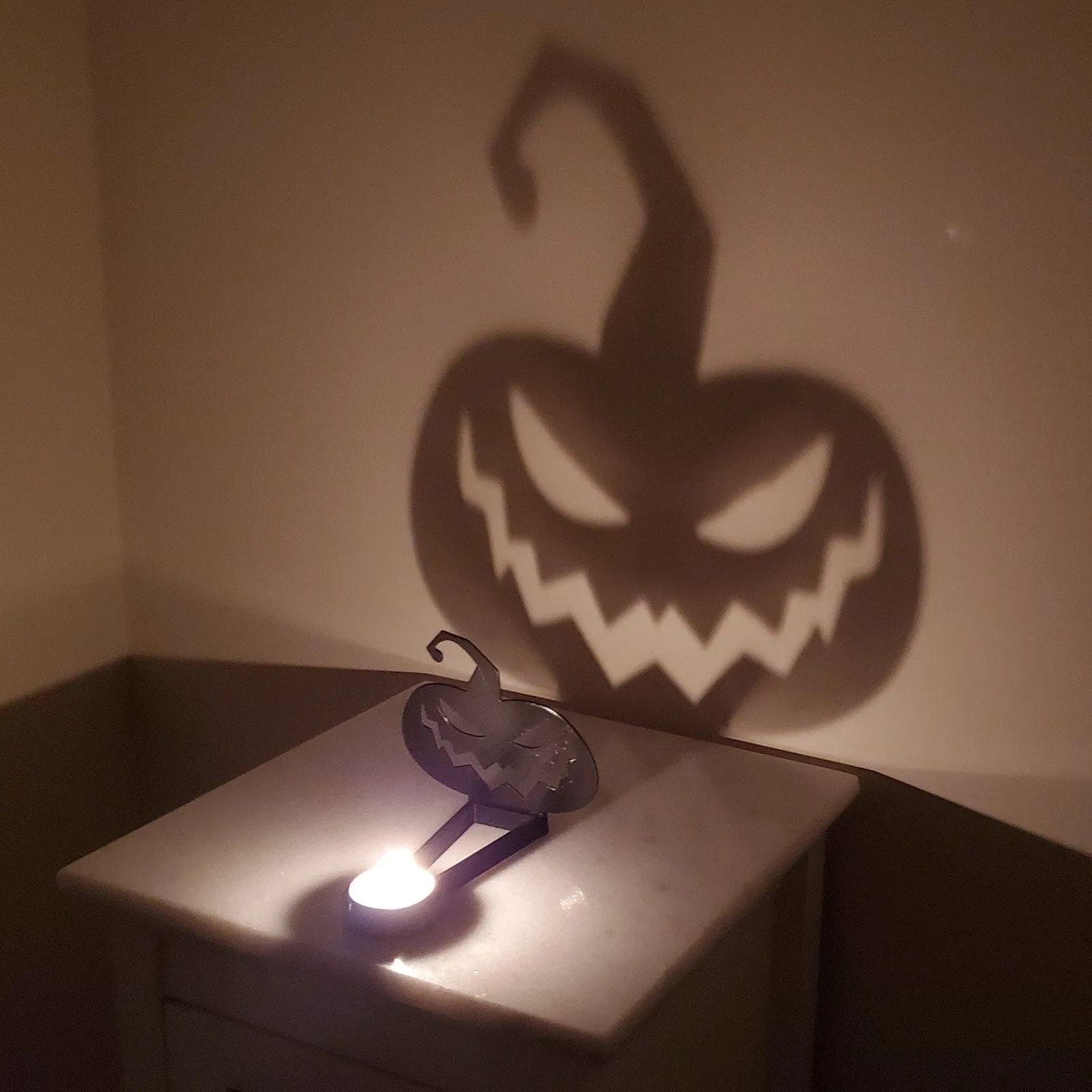 🕯️Tealight Shadow Caster - Halloween Tea Light Holder