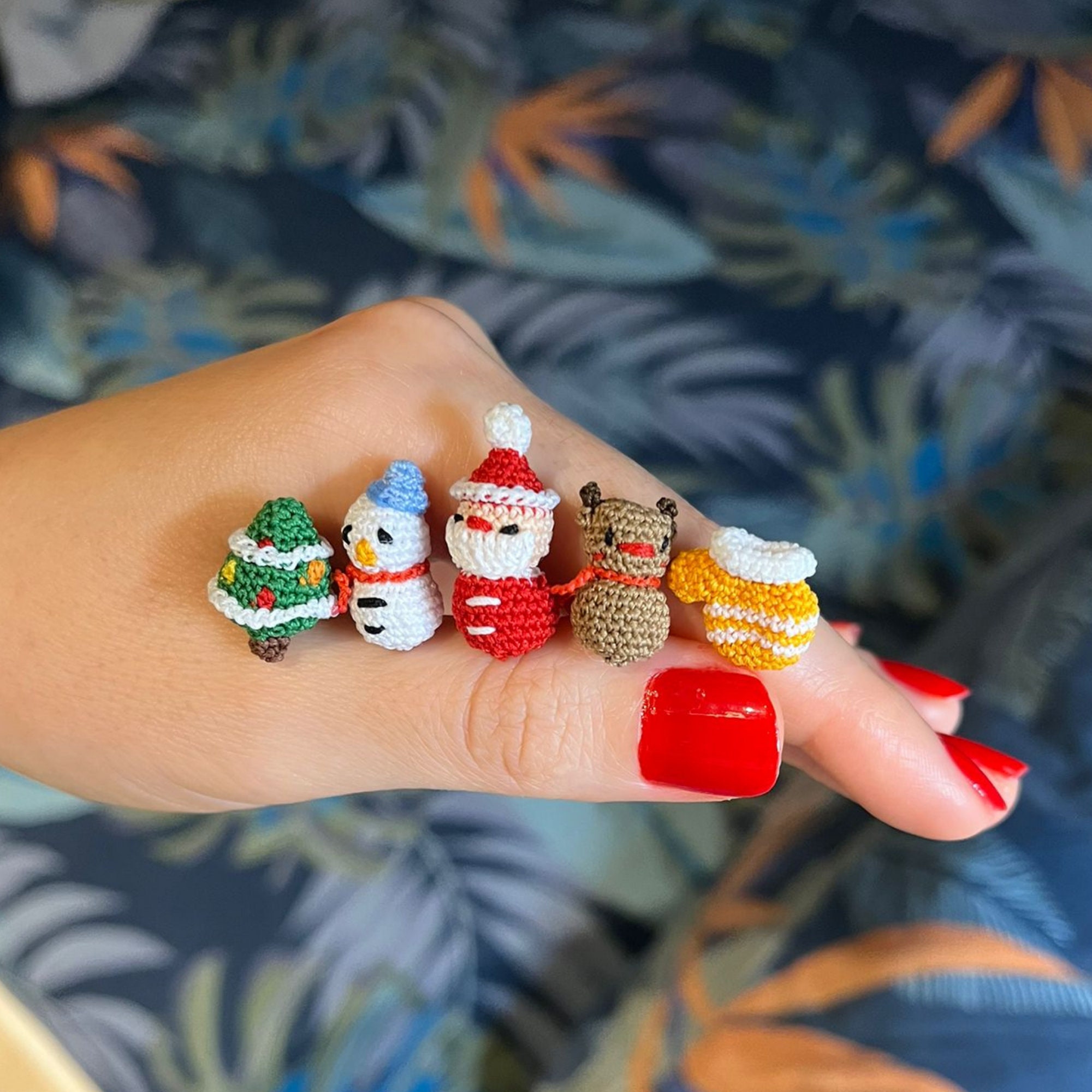 Miniature Bundle 5 Christmas Dolls, Santa, Deer, the christmas glove,Snowman and Christmas Tree