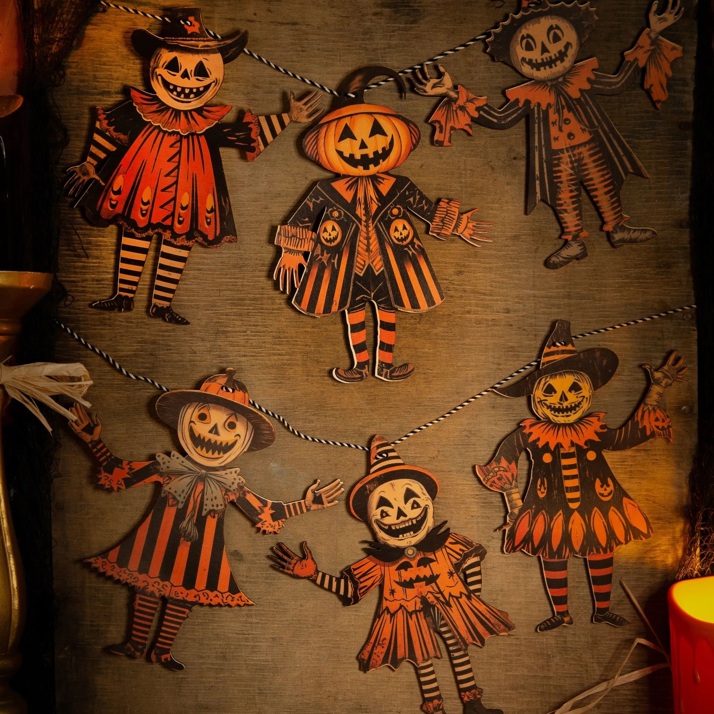 Halloween Vintage bunting wooden
