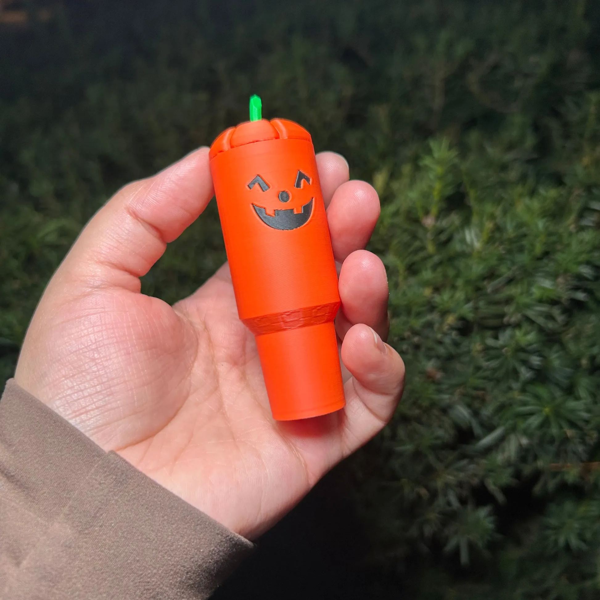 🌲Halloween Special Price🔥Cute Mini Cup Keychain