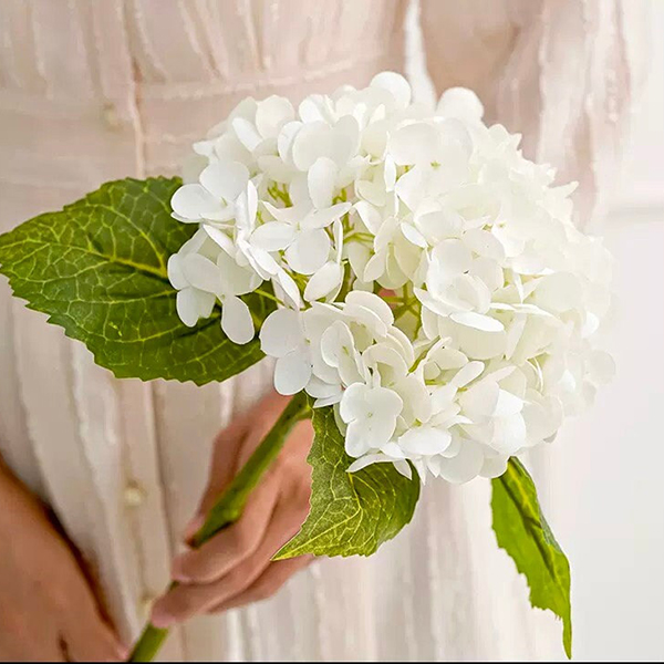 💐Mother's Day Promotion-Realistic UV Resistant Lifelike Artificial Hydrangea Flowers🔥