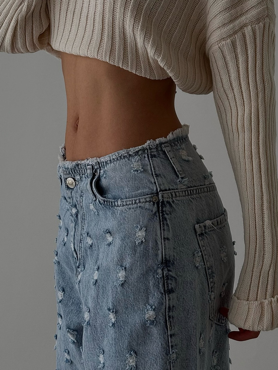 Ripped raw edge vintage loose jeans