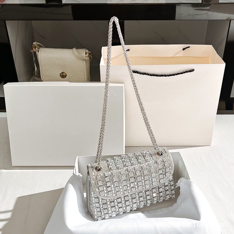 Women's Rhinestone Decorated Evening Bag