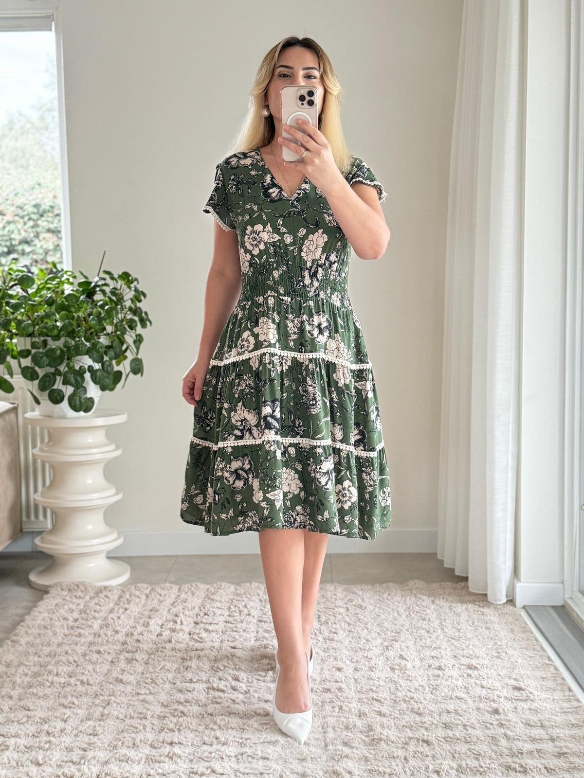 V-Neck Printed Tighten Waist Dress