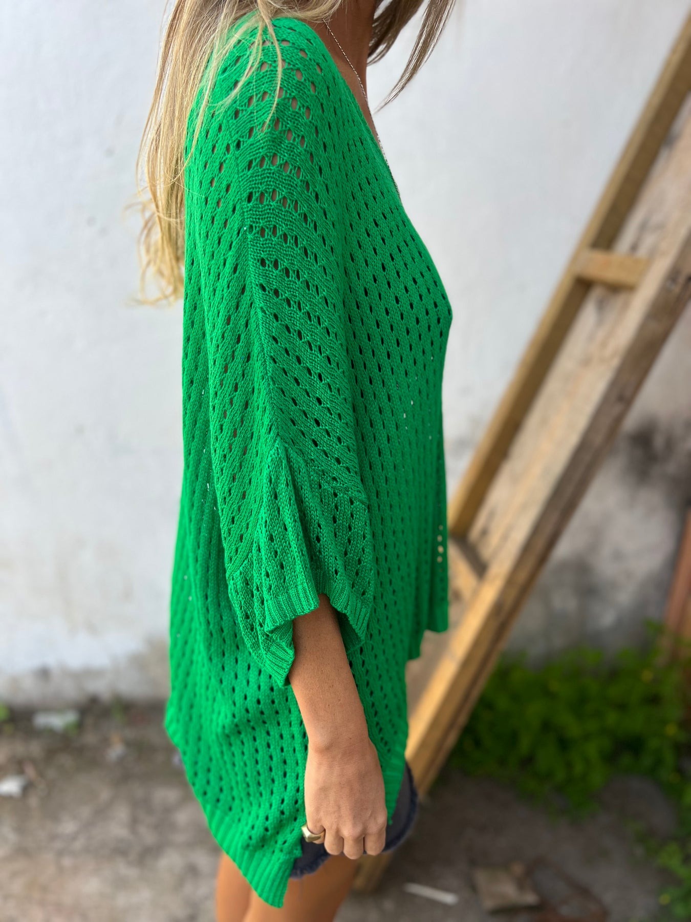 Hollow Knitted Mid-Sleeve Top