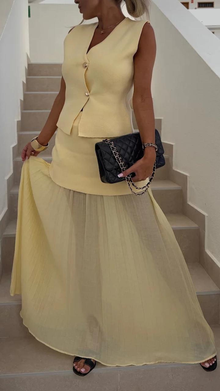 V-neck Sleeveless Top And Patchwork Dress Suit