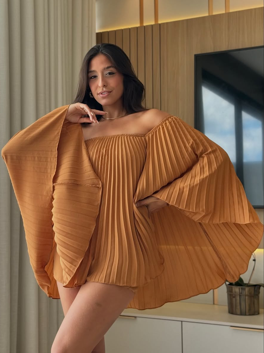 Women's Pleated Off-the-Shoulder Top and Shorts Set