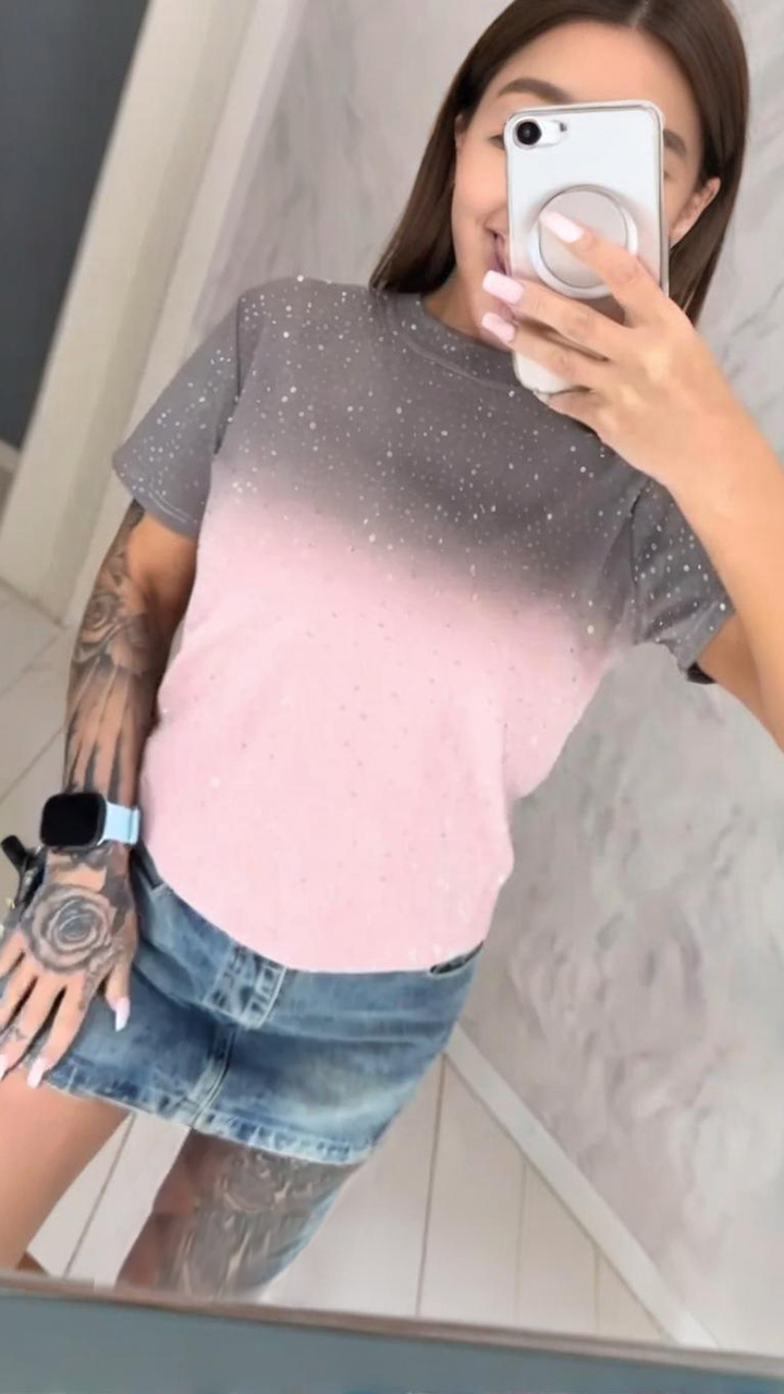 Women's Round Neck Rhinestone Gradient Casual Top