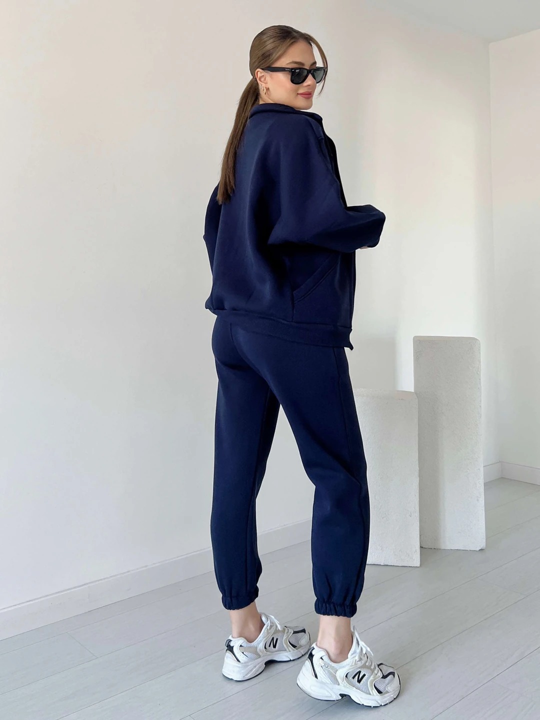 Elastic Sleeve Sports Suit