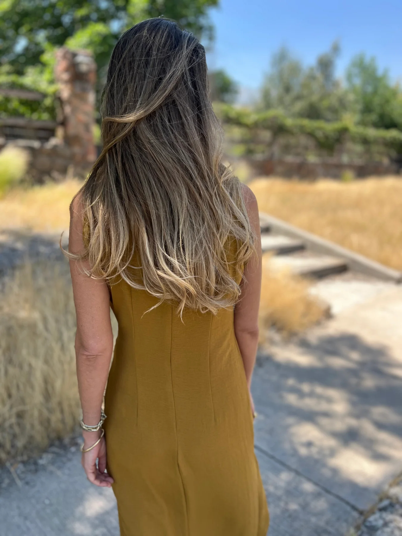 Metal Detail Shirred Waist Sleeveless Spilt Dress