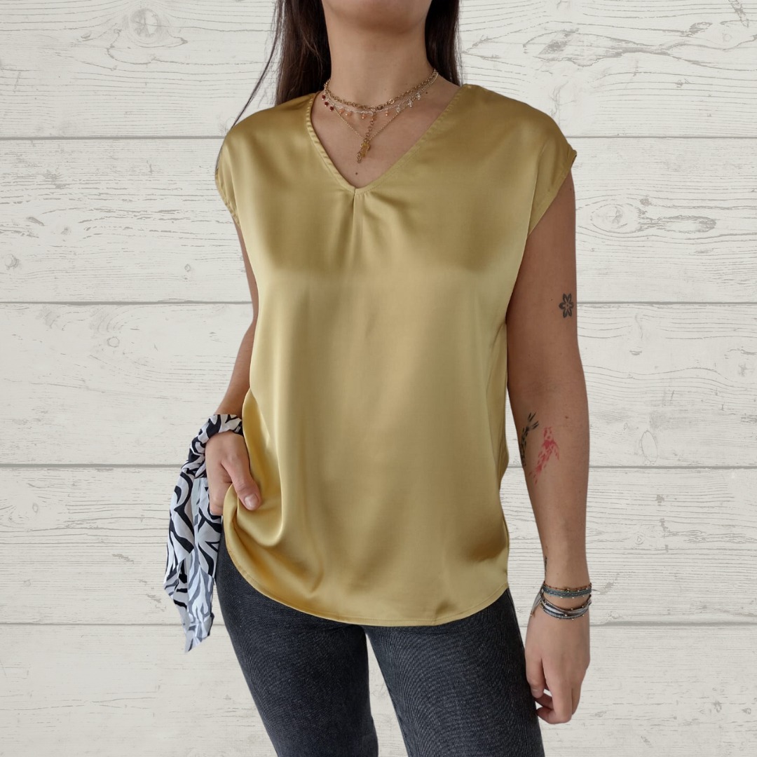 V-Neck Short Sleeve Back Button Blouse