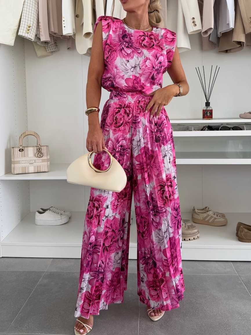 Sleeveless Top and Pleated Wide-Leg Pants