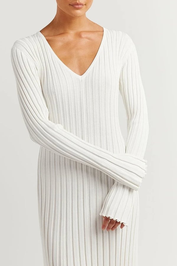 V-NECK Long Sleeved Knit Midi Dress