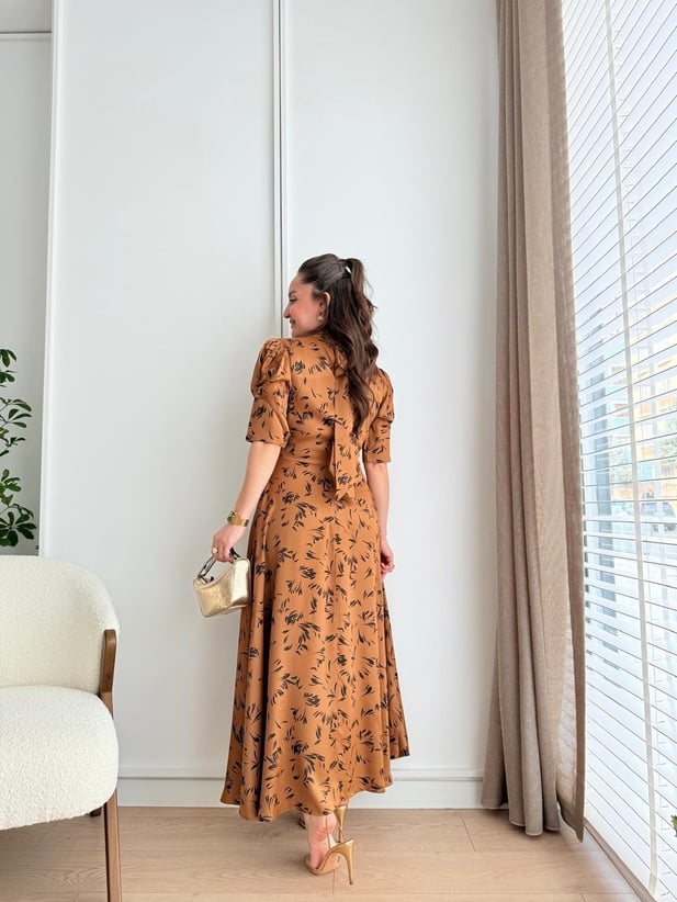 Lantern Sleeve Lace-up Satin Dress