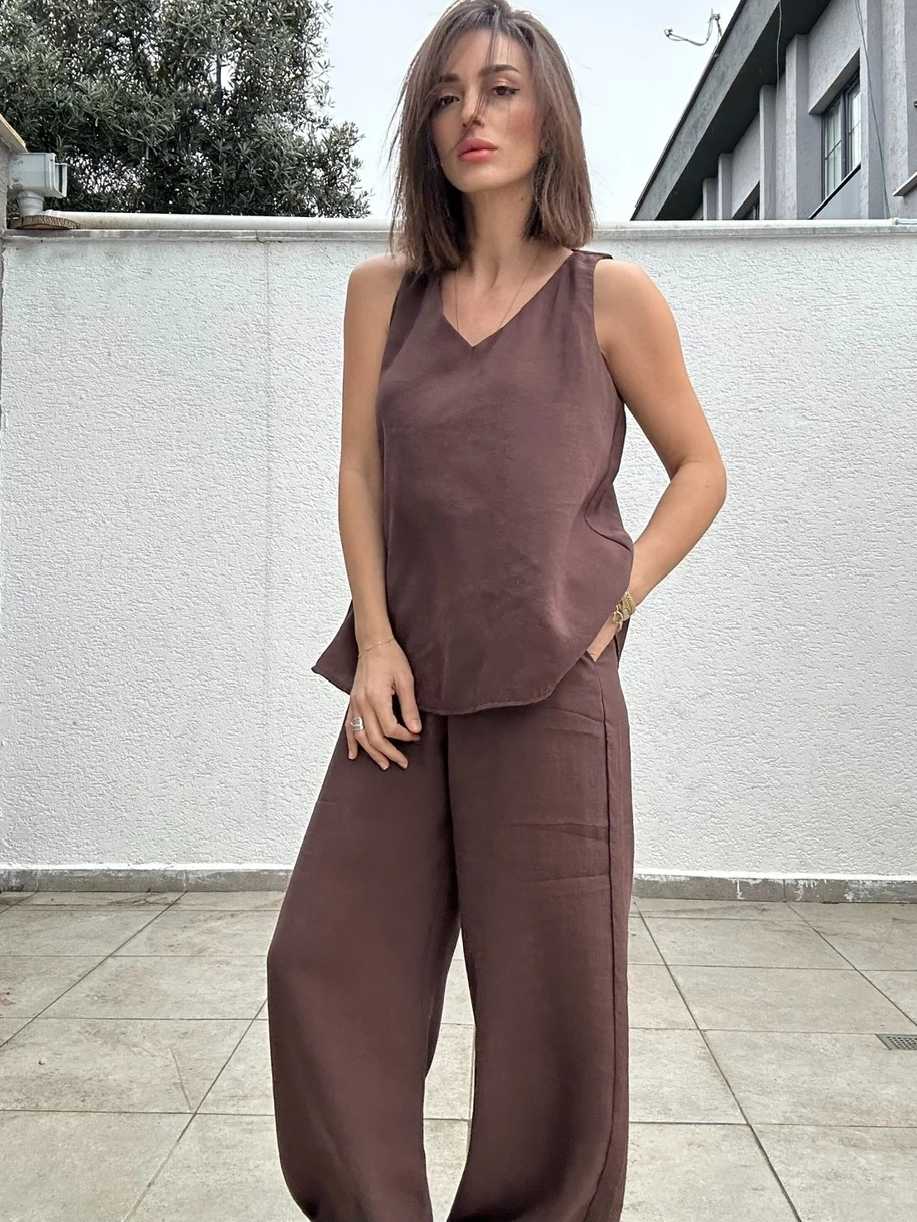 Flowy Sleeveless Top and Wide-Leg Pants Set