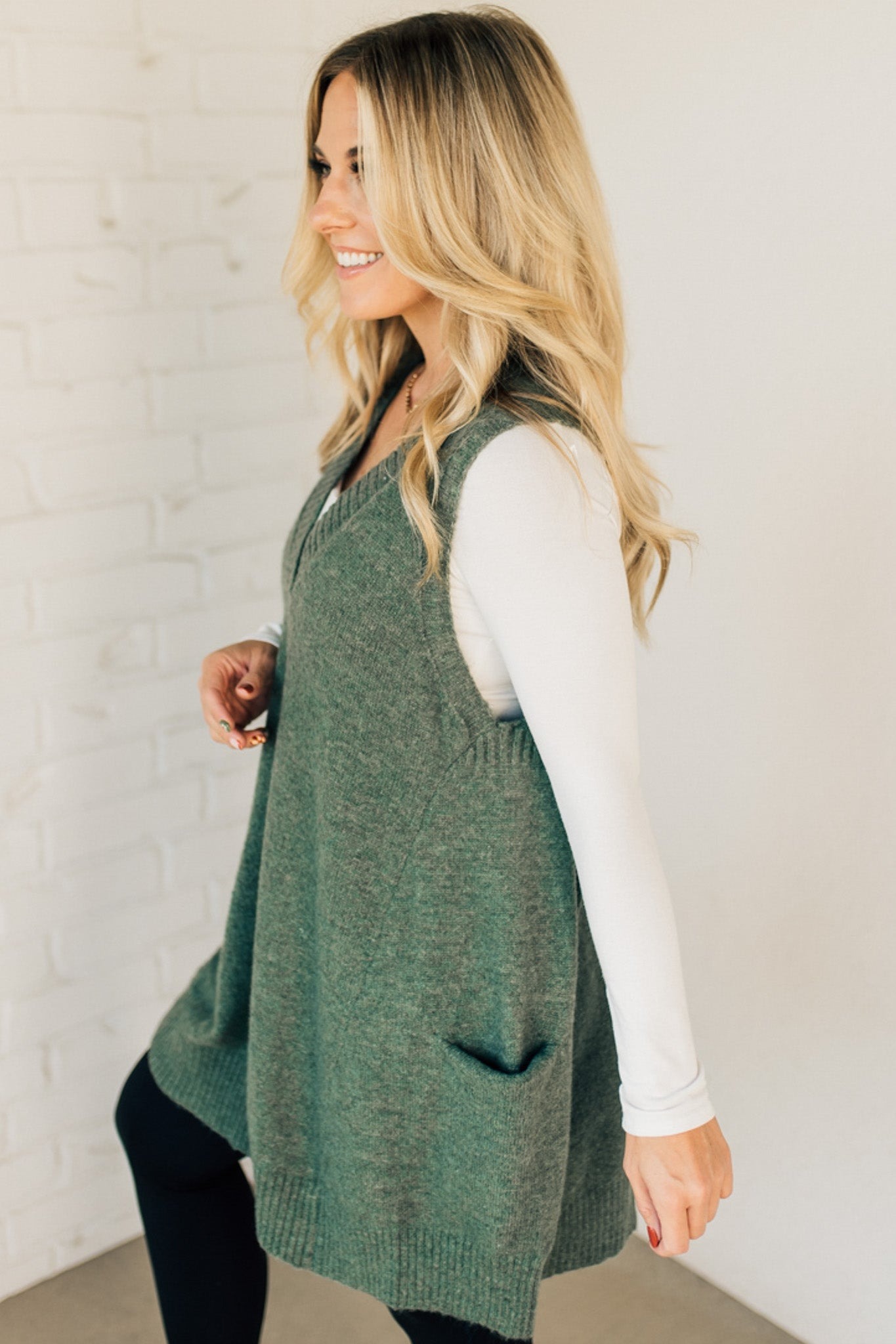 V Neck Sleeveless Pocket Sweater Vest