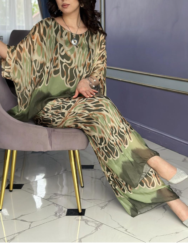 WOMEN'S ROUND NECK PRINTED CHIFFON SUIT