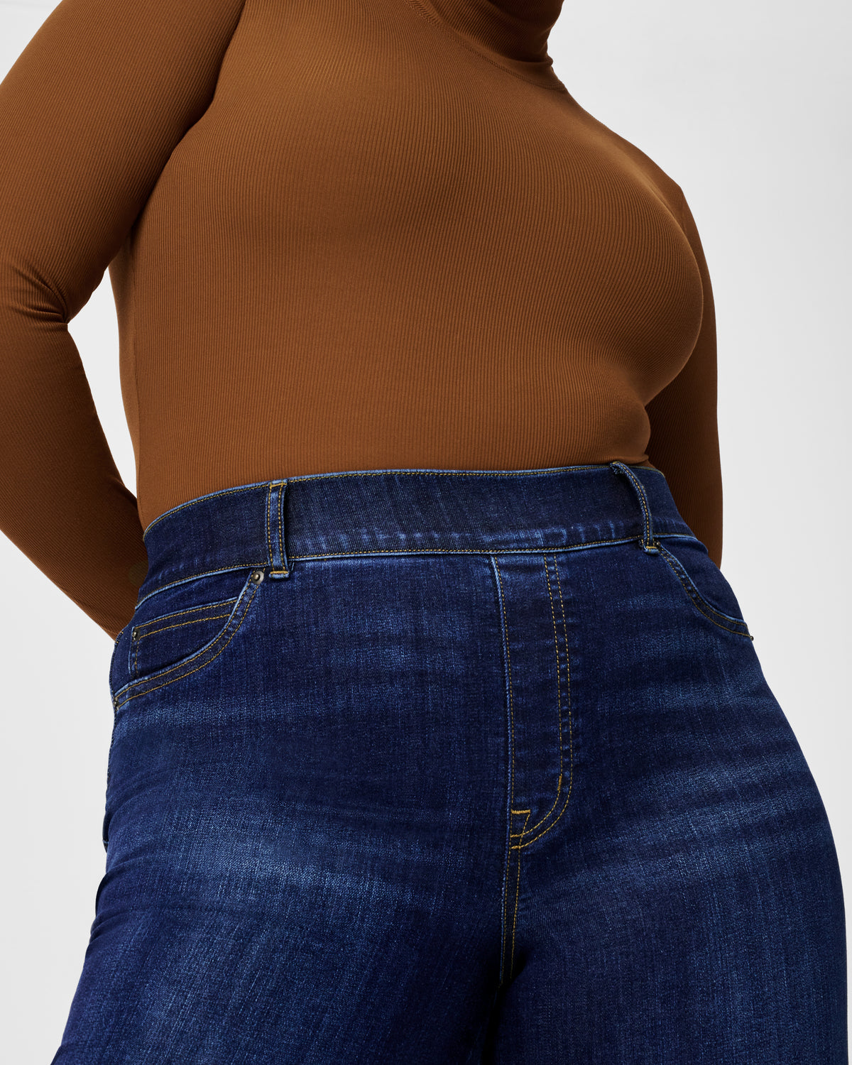 Flare Jeans, Midnight Shade