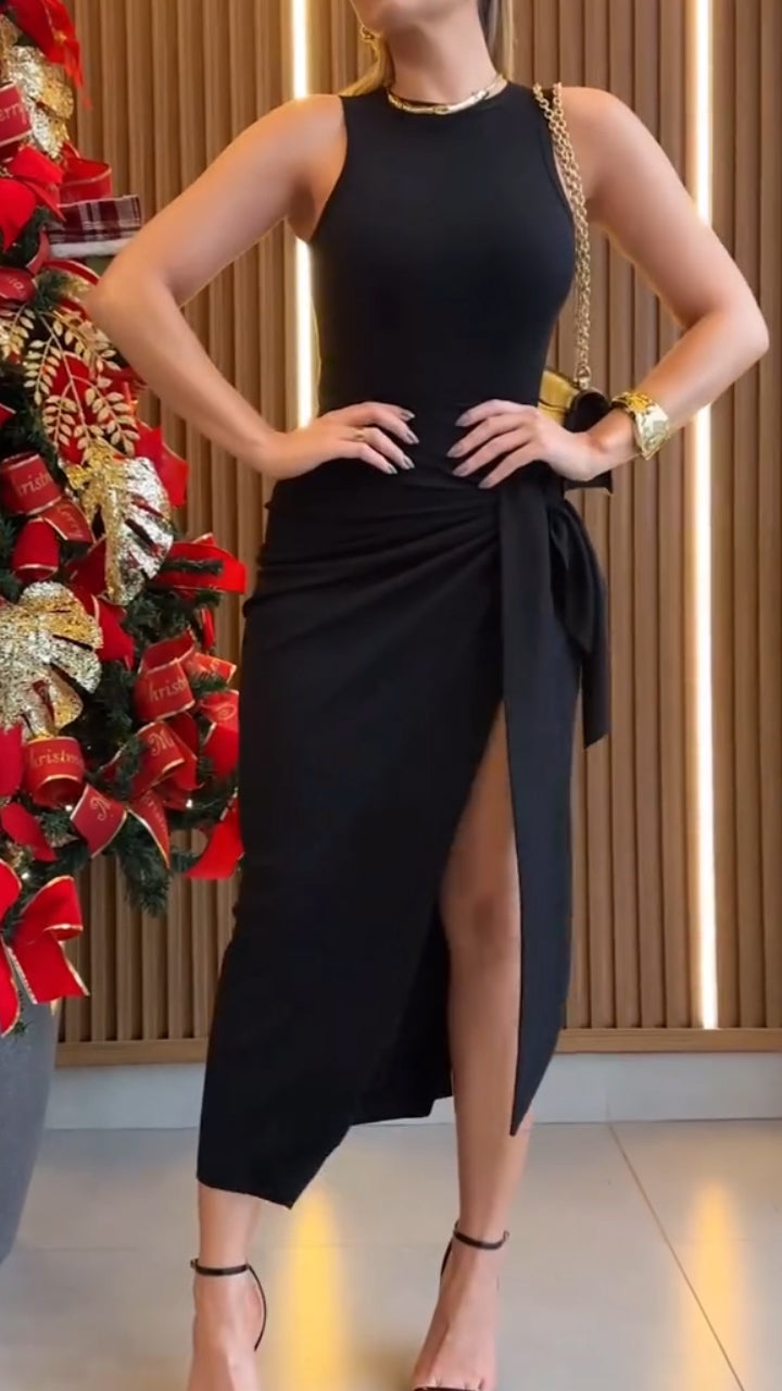 Sleeveless Waist Slit Casual Temperament Dress