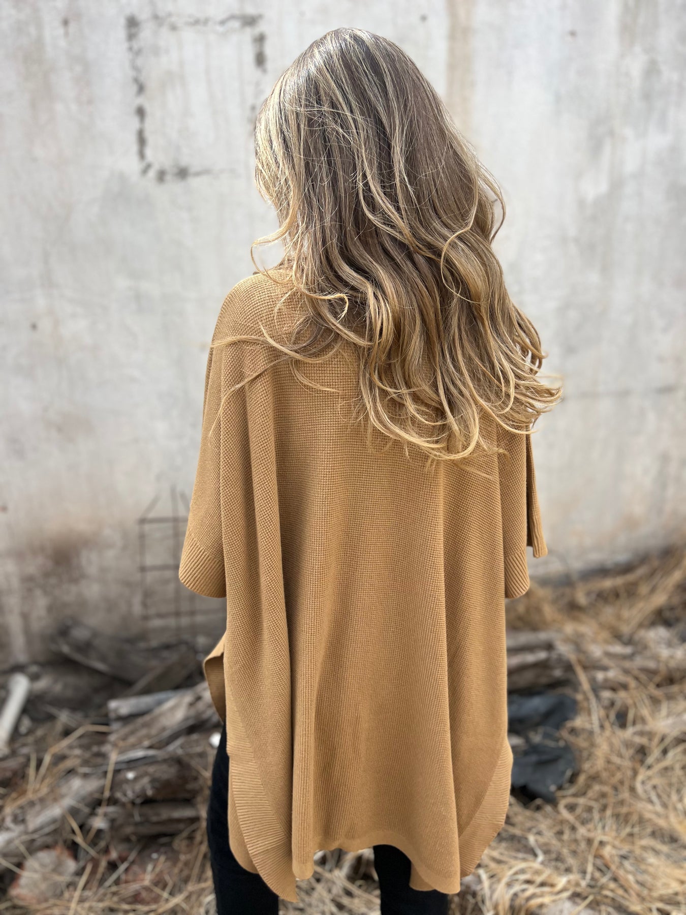 V-neck Bat Sleeve Baggy Top