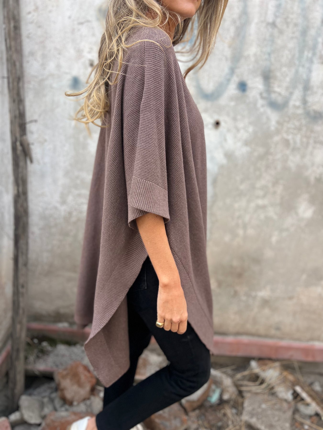V-neck Bat Sleeve Baggy Top