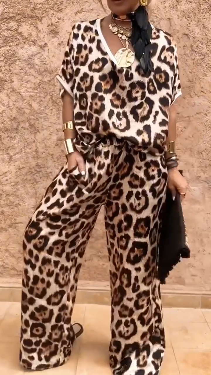 Ladies' V-neck Leopard Print Casual Set