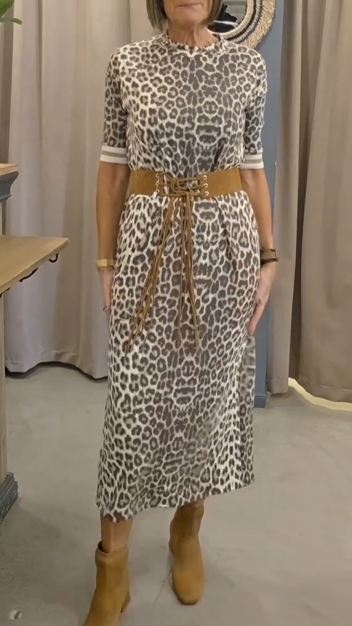 Round Neck Leopard Print Casual Dres